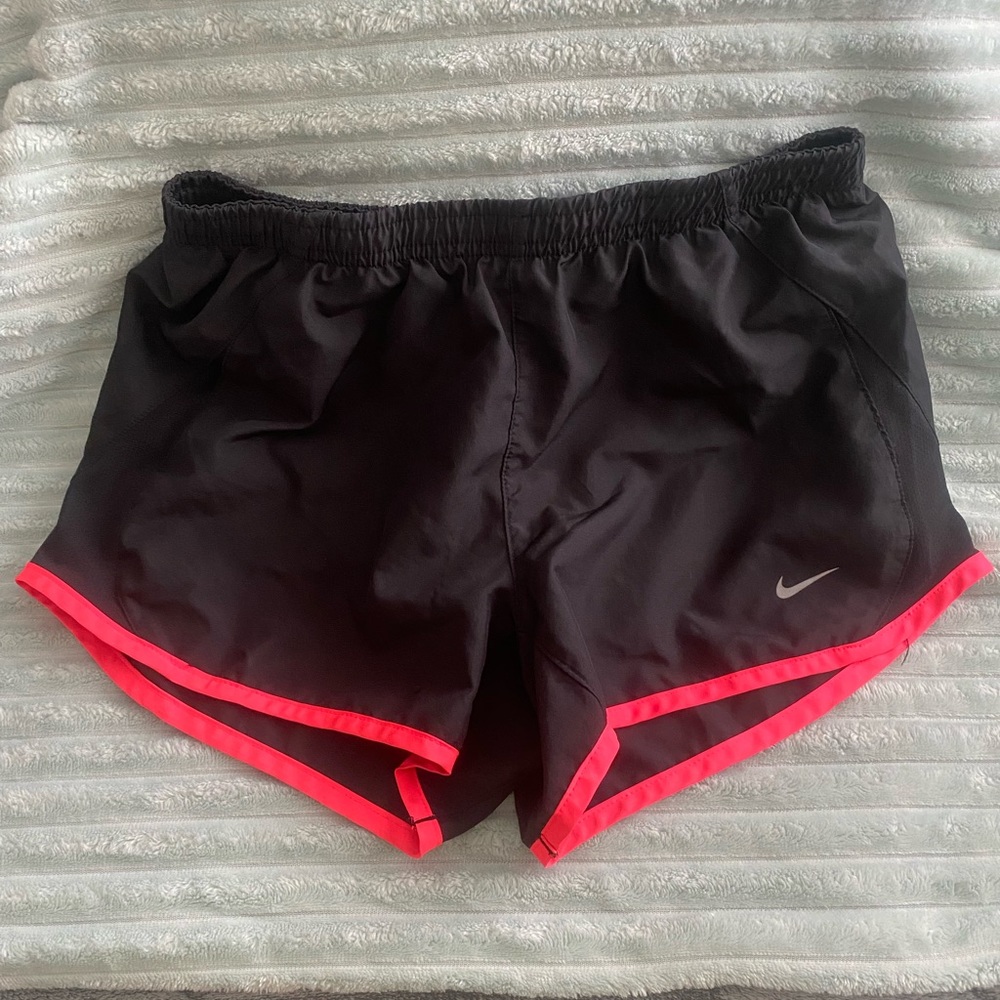 Woman’s Nike shorts!
